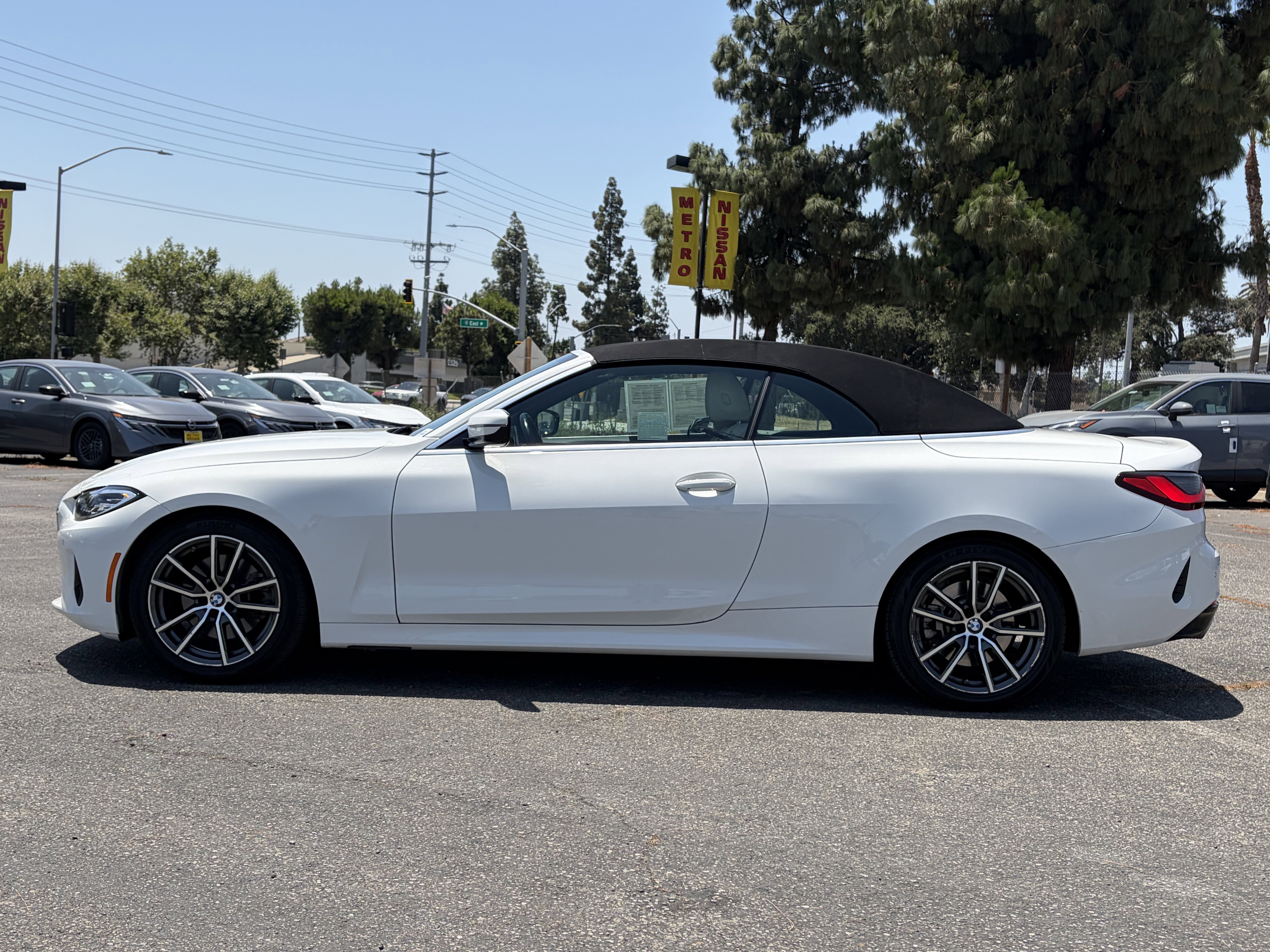 Used 2024 BMW 430i Convertible RWD image 7