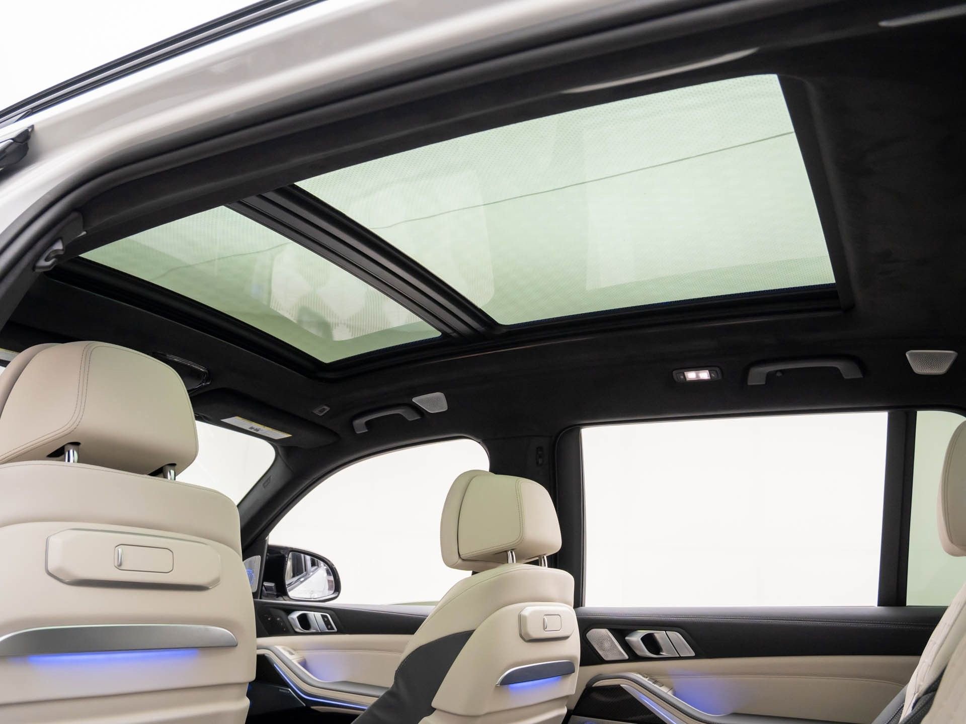 Certified 2025 BMW X7 M60i image 21