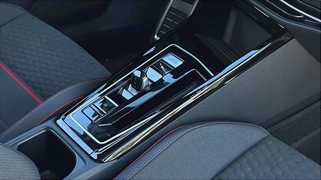 New 2025 Volkswagen GTI SE image 11