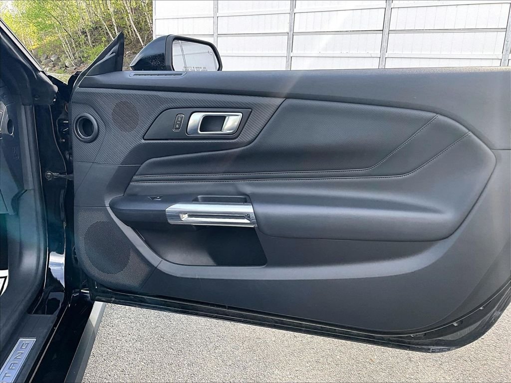 Used 2025 Ford Mustang Premium RWD image 12