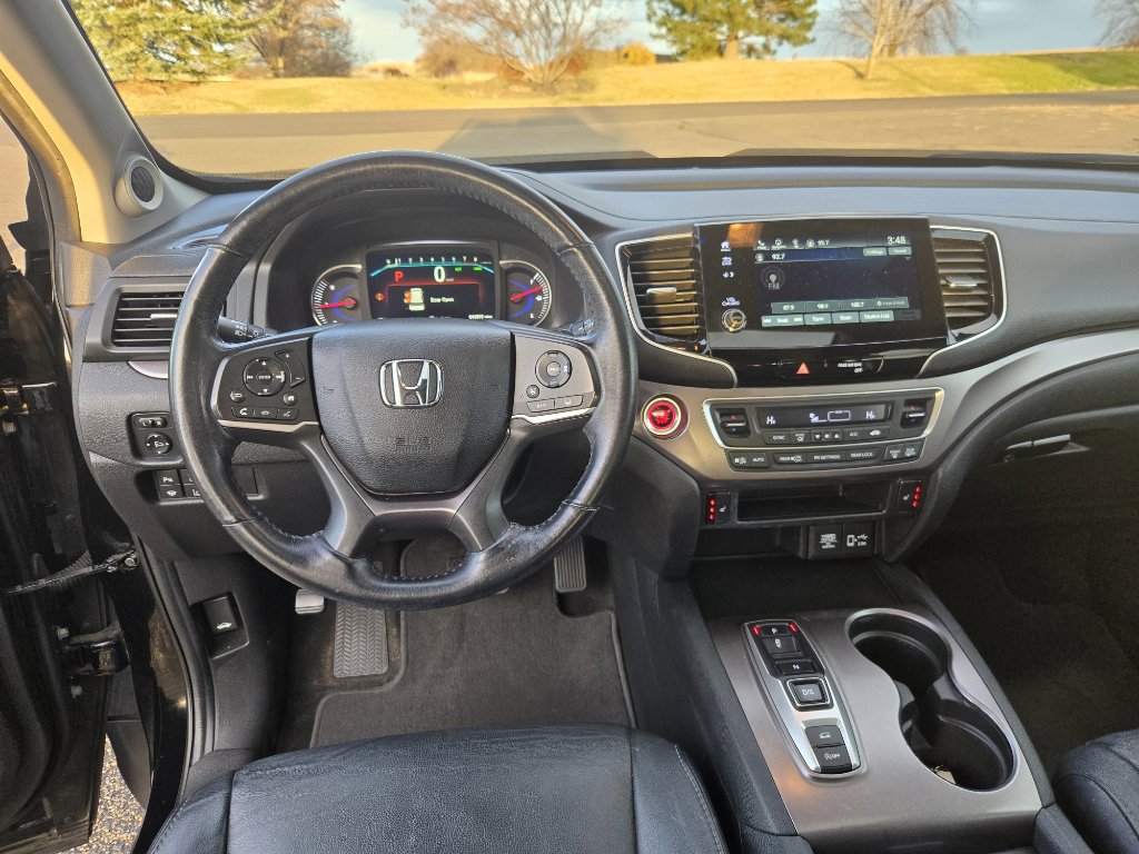 Used 2021 Honda Pilot Black Edition image 12
