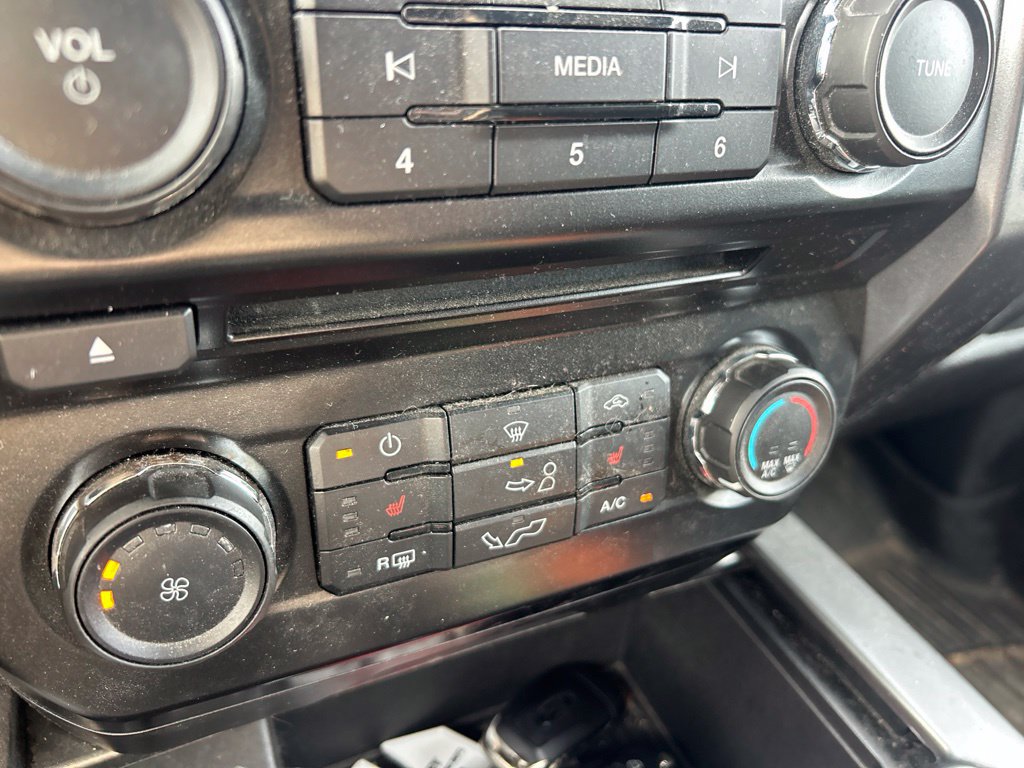 Used 2017 Ford F150 XLT w/ Equipment Group 302A Luxury AWD/4WD image 14
