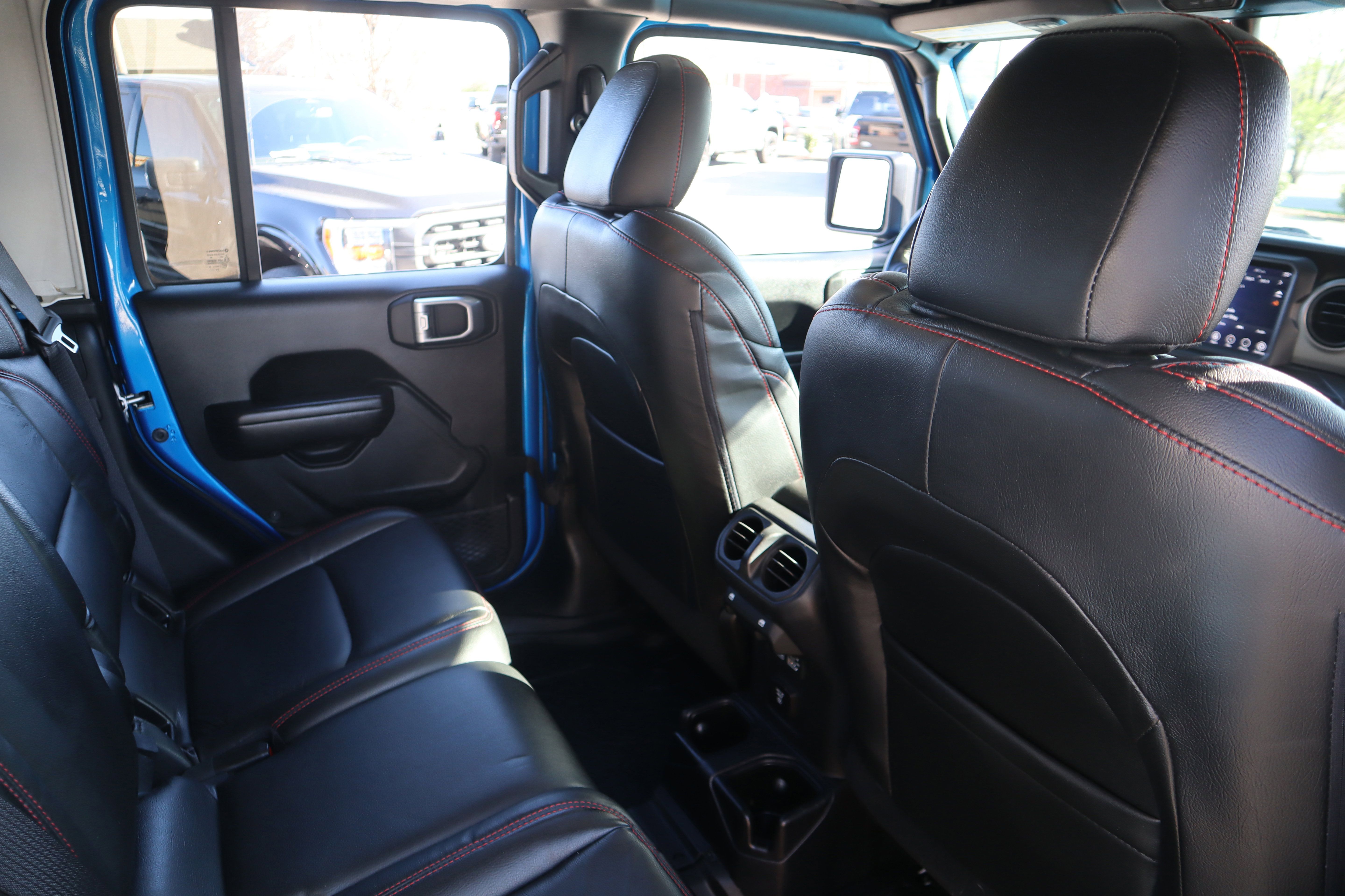 Used 2021 Jeep Gladiator Sport image 28