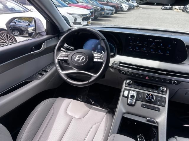 Used 2025 Hyundai Palisade SEL AWD/4WD image 25