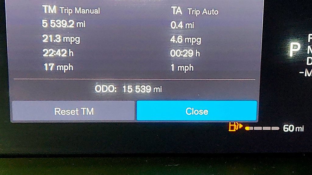 Used 2025 Volvo XC60 B5 Ultra w/ Protection Package Premier AWD/4WD image 14