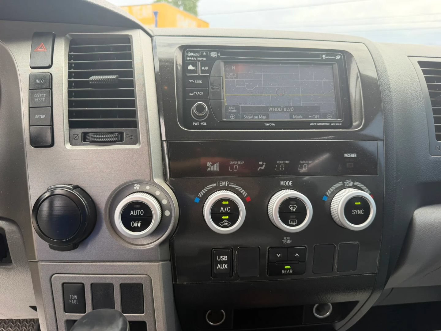 Used 2013 Toyota Sequoia SR5 RWD image 24