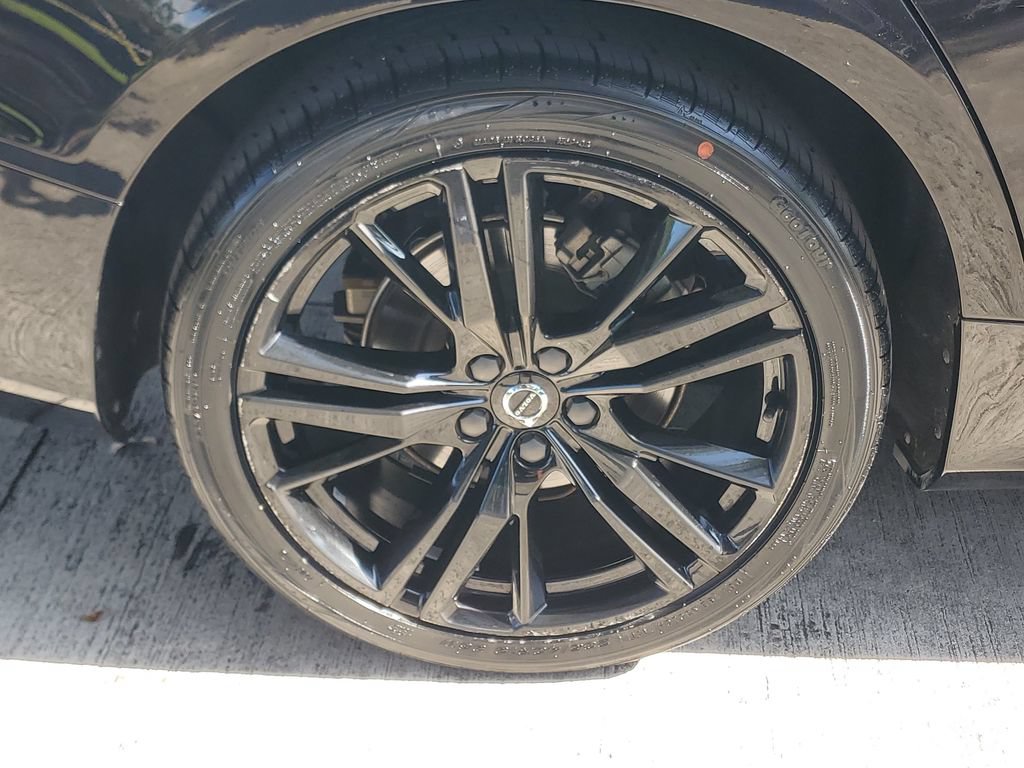 Certified 2024 Volvo S60 B5 Plus FWD image 6
