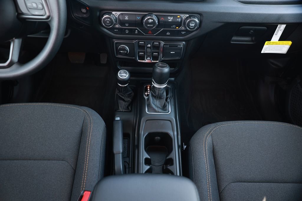 New 2026 Jeep Gladiator Sport image 26