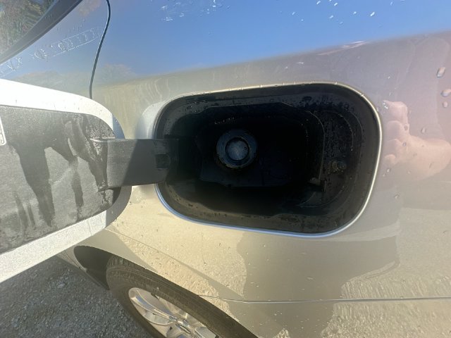 Used 2021 Chevrolet Equinox LS FWD image 52