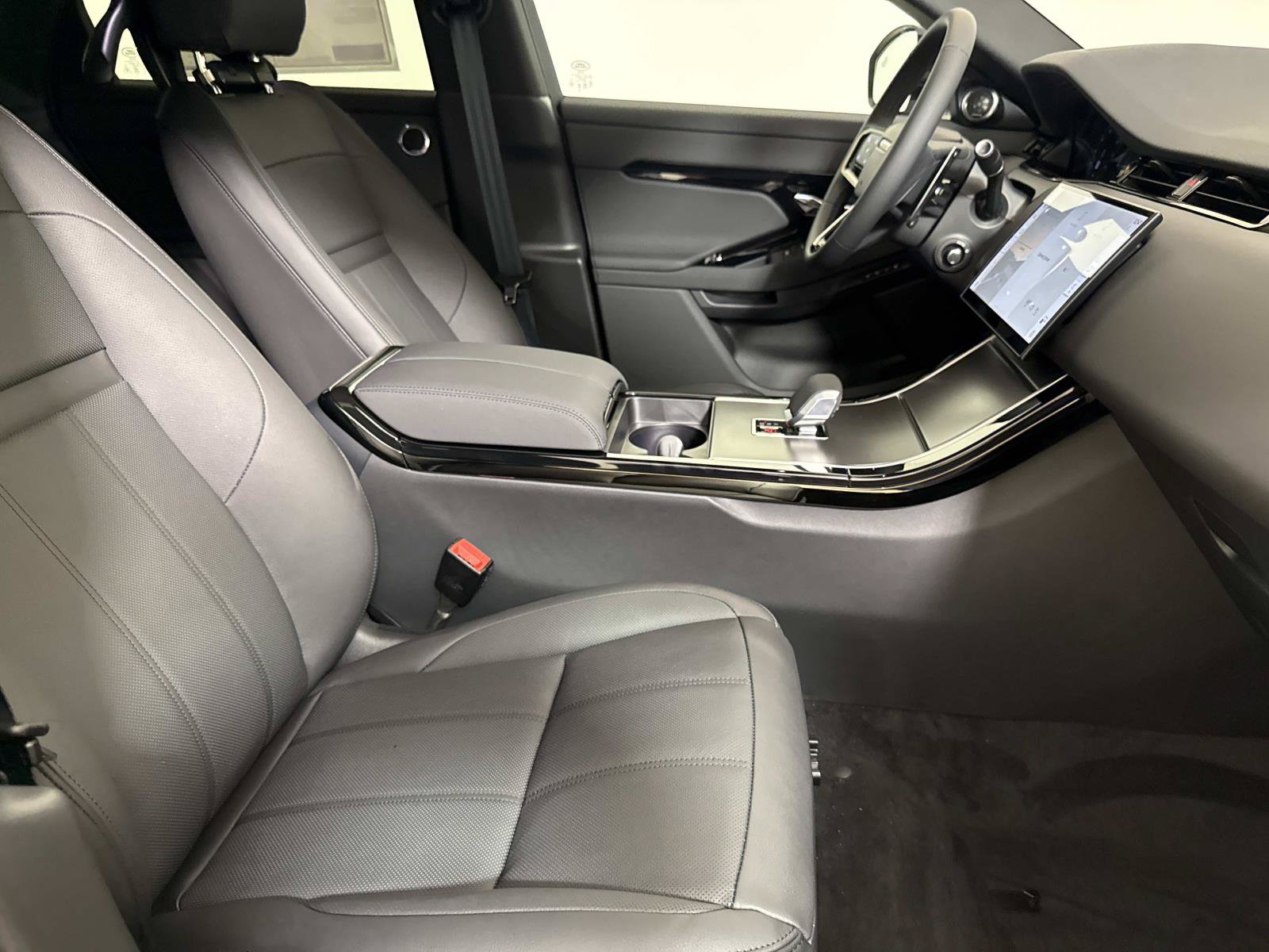 New 2026 Land Rover Range Rover Evoque S AWD/4WD image 10