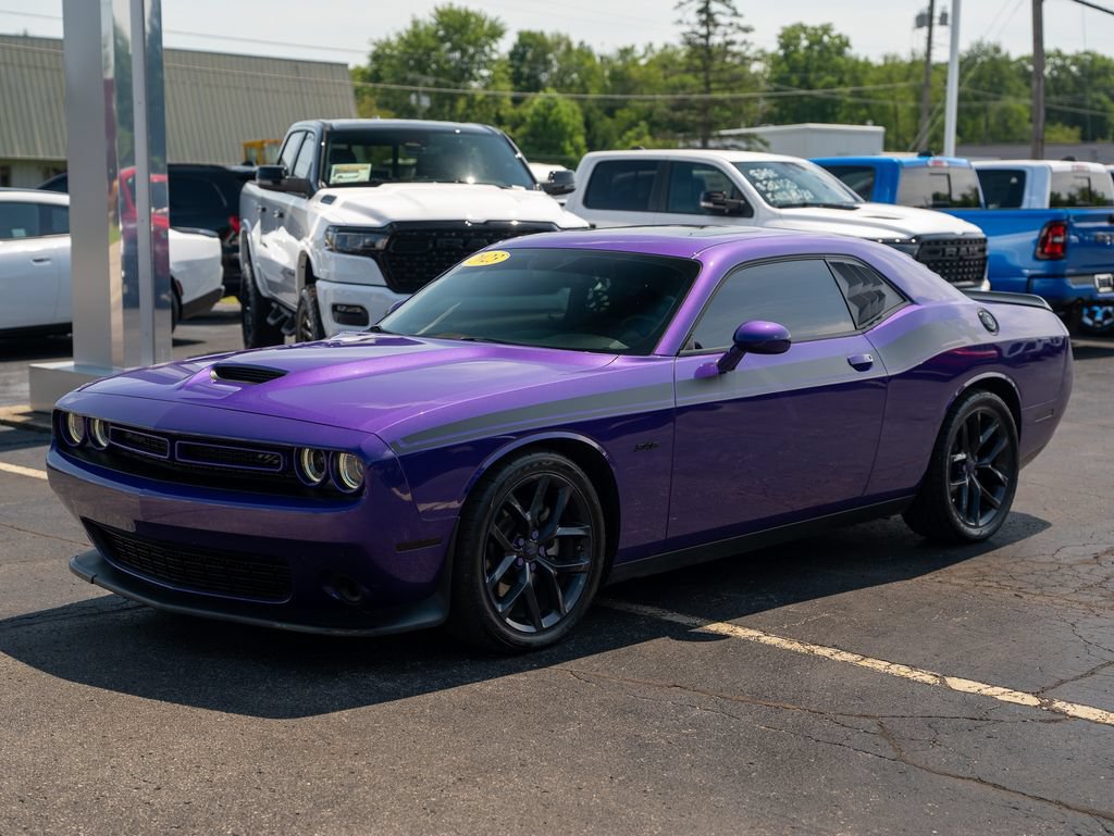 Used 2023 Dodge Challenger R/T w/ Blacktop Package RWD image 2