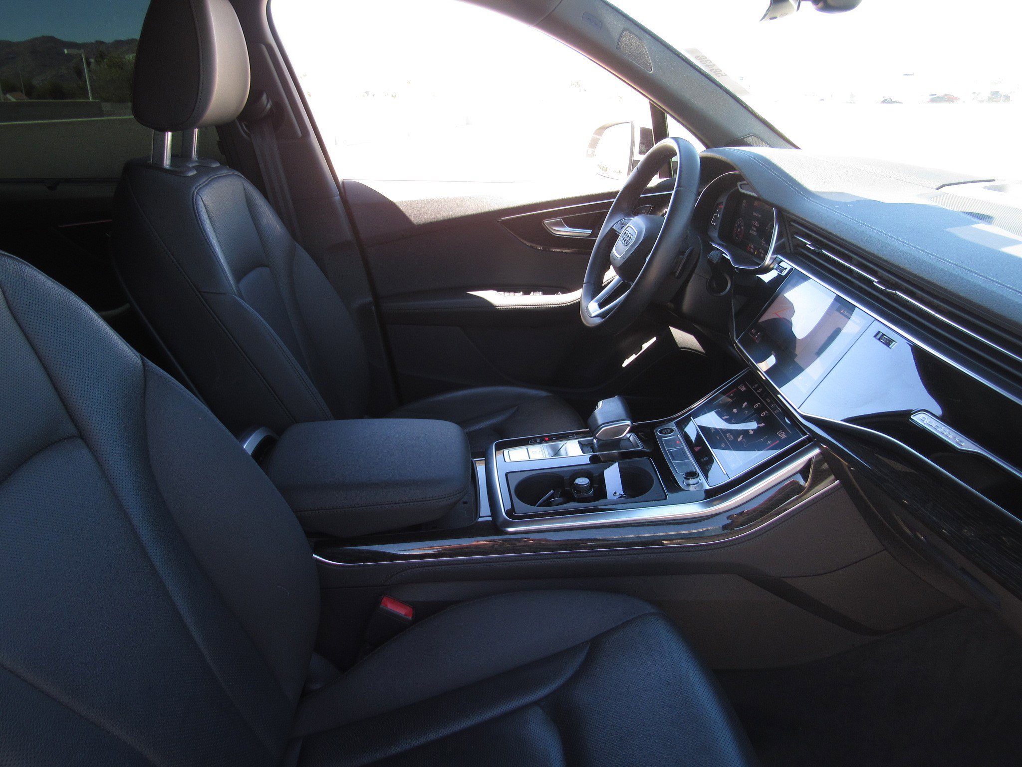 Used 2023 Audi Q7 3.0T Prestige image 9