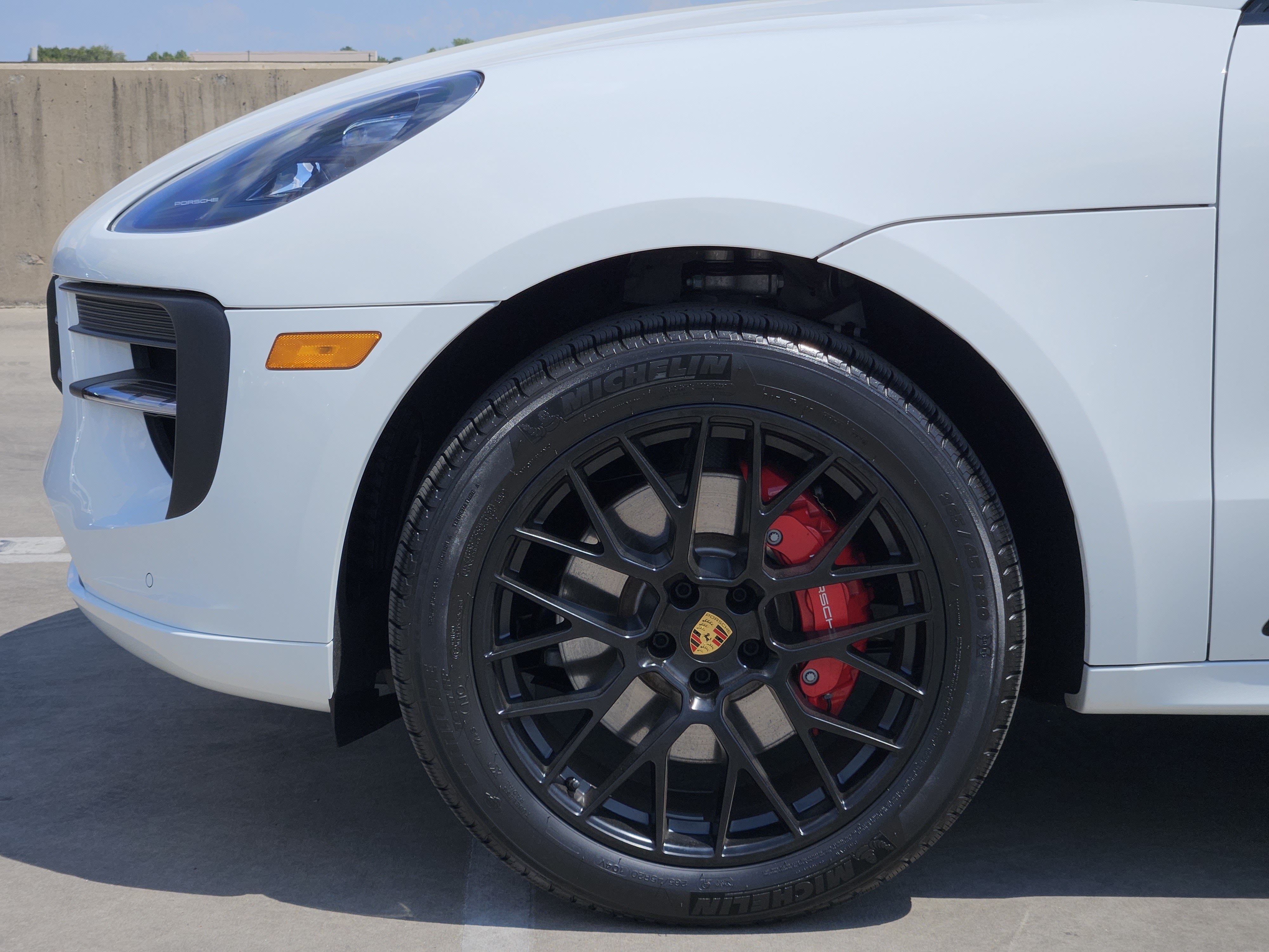 Certified 2021 Porsche Macan GTS AWD/4WD image 13