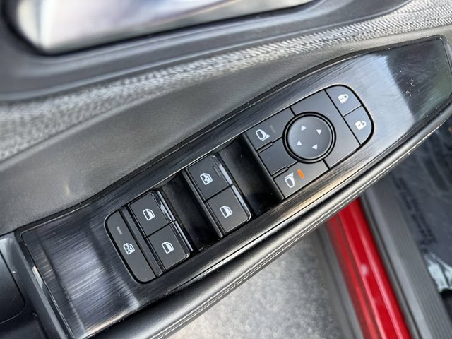 Used 2023 Nissan Rogue SV FWD image 13