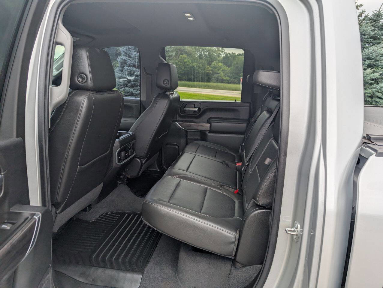 Used 2020 Chevrolet Silverado 2500 LTZ w/ LTZ Plus Package image 15