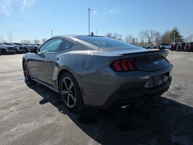Used 2025 Ford Mustang Premium image 11