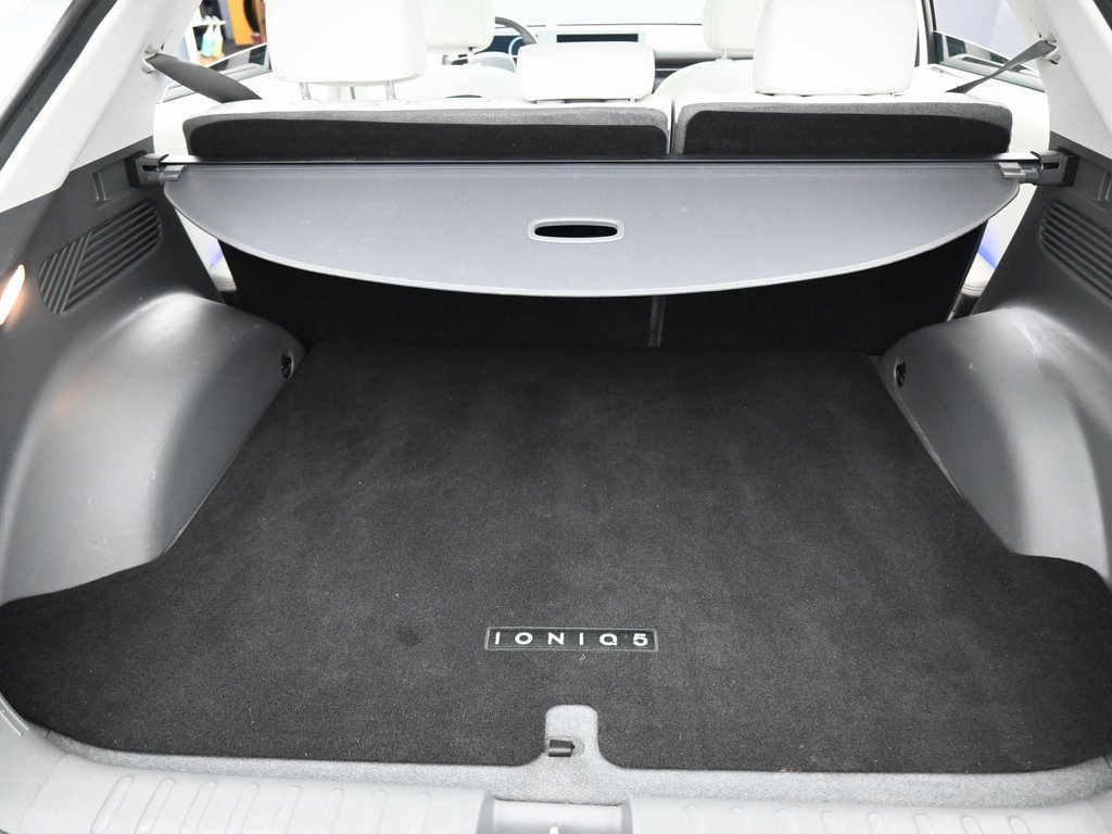 Used 2024 Hyundai Ioniq 5 Limited image 31