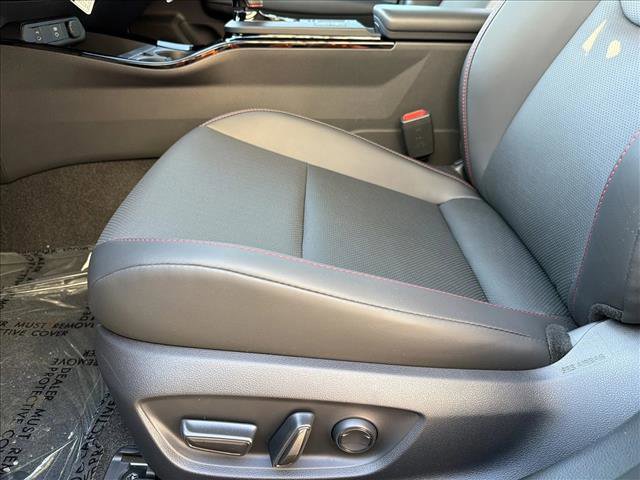 New 2026 Toyota Prius Plug-In Hybrid image 12