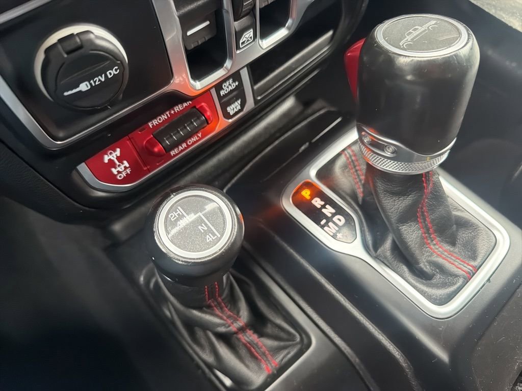 Used 2021 Jeep Gladiator Rubicon w/ Uconnect 4C Nav & Sound Group AWD/4WD image 34