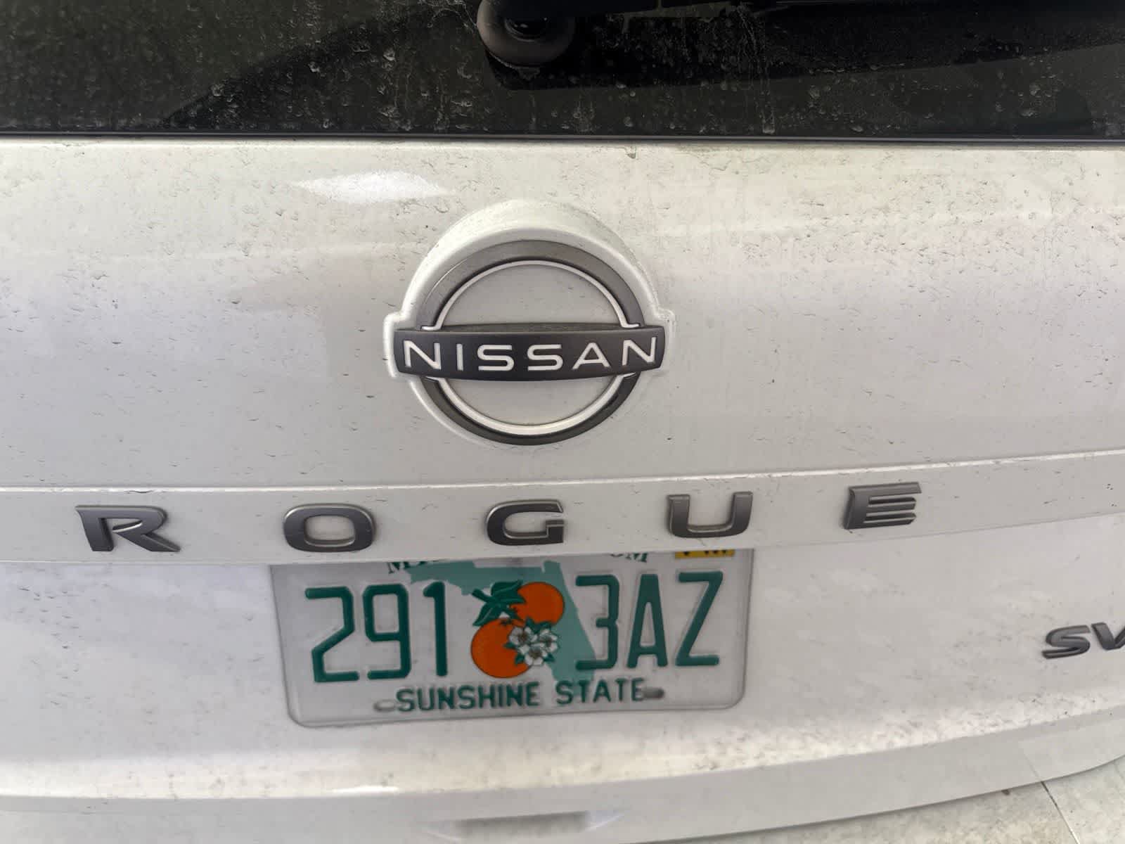 Used 2024 Nissan Rogue SV FWD image 12