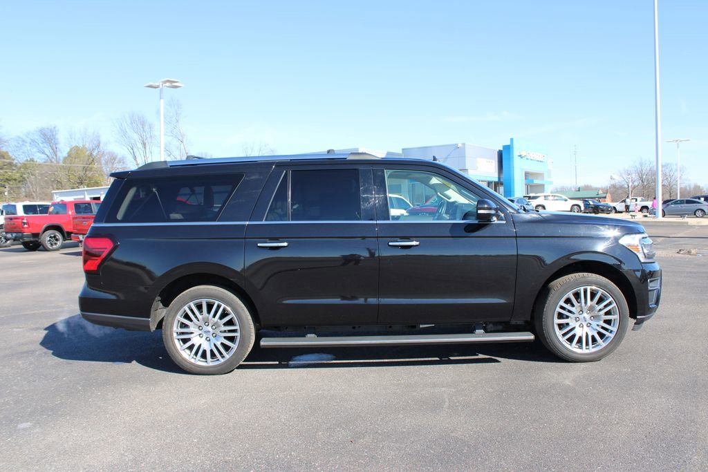 Used 2024 Ford Expedition Max Limited image 11