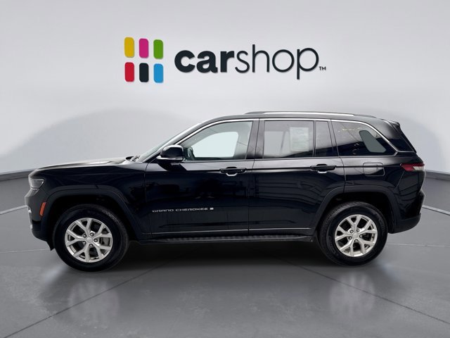 Used 2023 Jeep Grand Cherokee Limited w/ Trailer Tow Prep Group (B) image 2