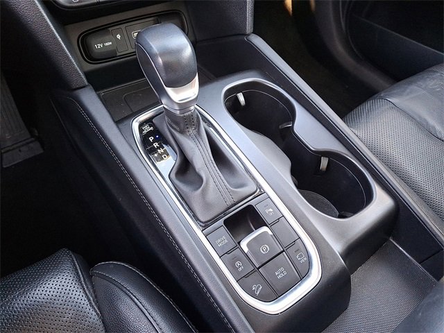 Used 2020 Hyundai Santa Fe Limited image 18