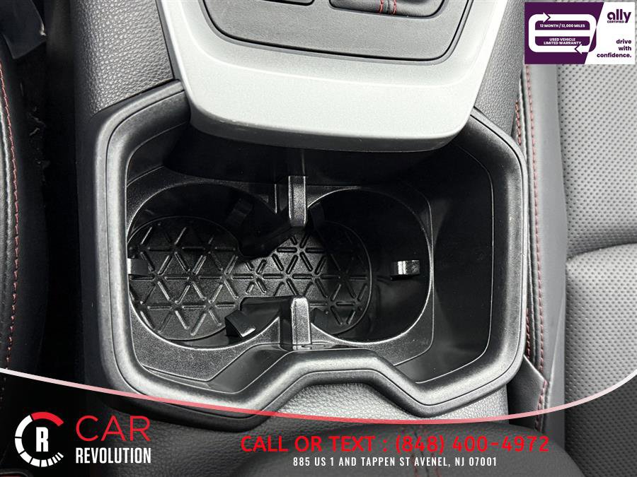 Used 2022 Toyota RAV4 XSE w/ Premium Package image 25