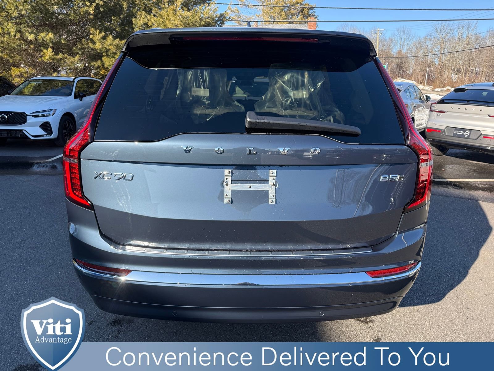 New 2026 Volvo XC90 B5 Plus w/ Protection Package Premier image 7