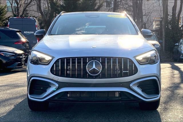 Used 2025 Mercedes-Benz GLA 35 AMG 4MATIC image 2