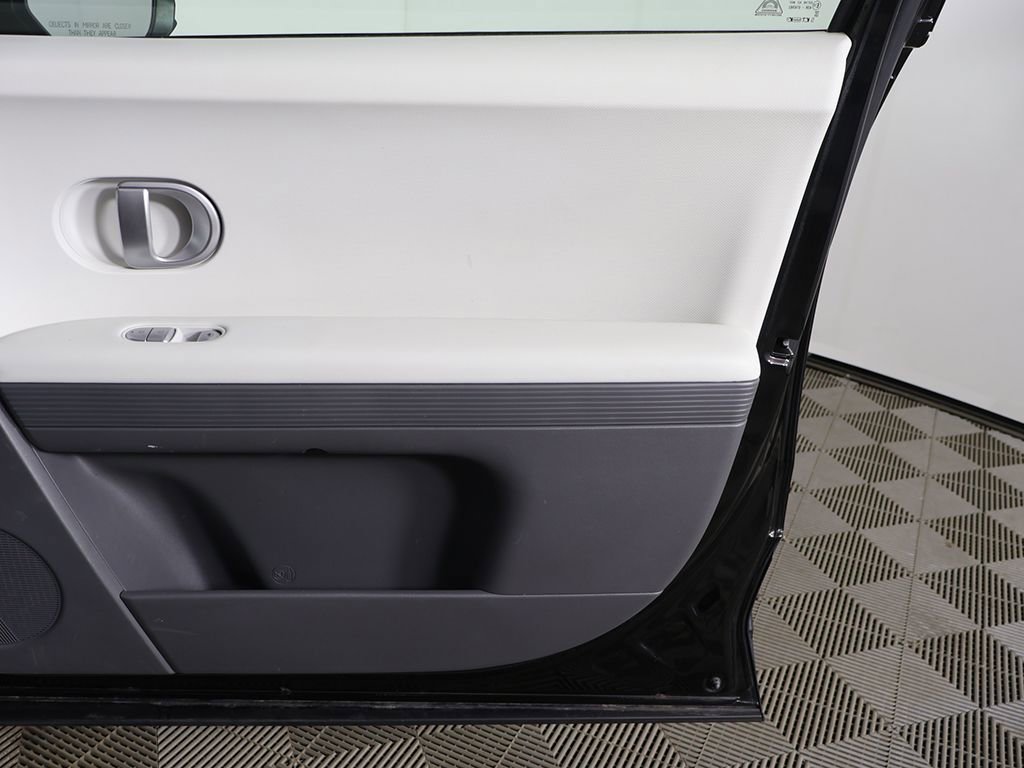 Used 2022 Hyundai Ioniq 5 SE w/ Cargo Package RWD image 21