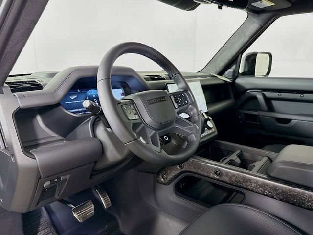 New 2026 Land Rover Defender 110 OCTA AWD/4WD image 9