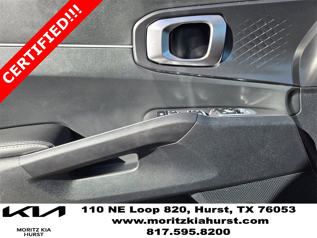 Certified 2025 Kia Sorento S w/ Panoramic Sunroof Package image 25
