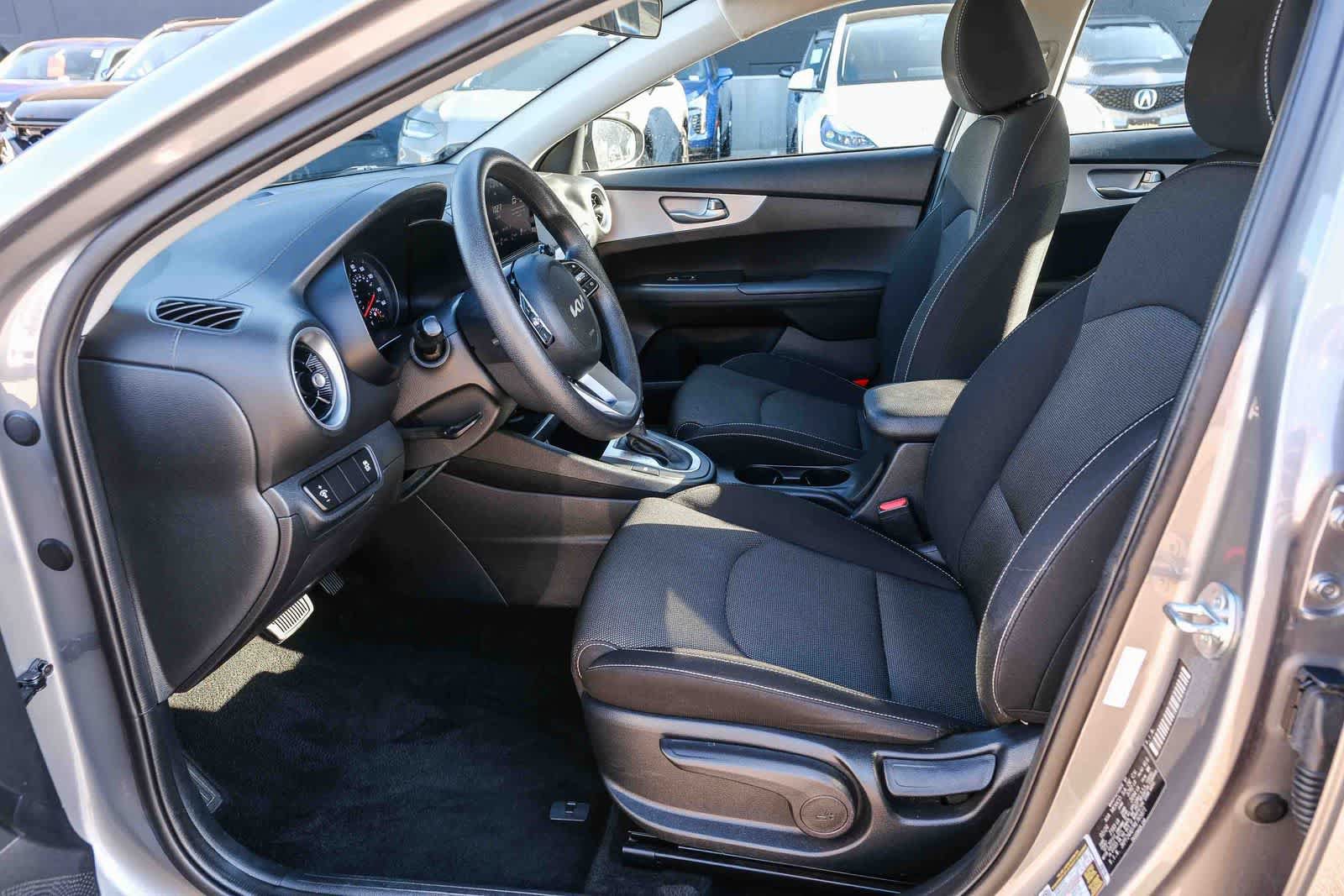 Used 2024 Kia Forte LXS FWD image 20