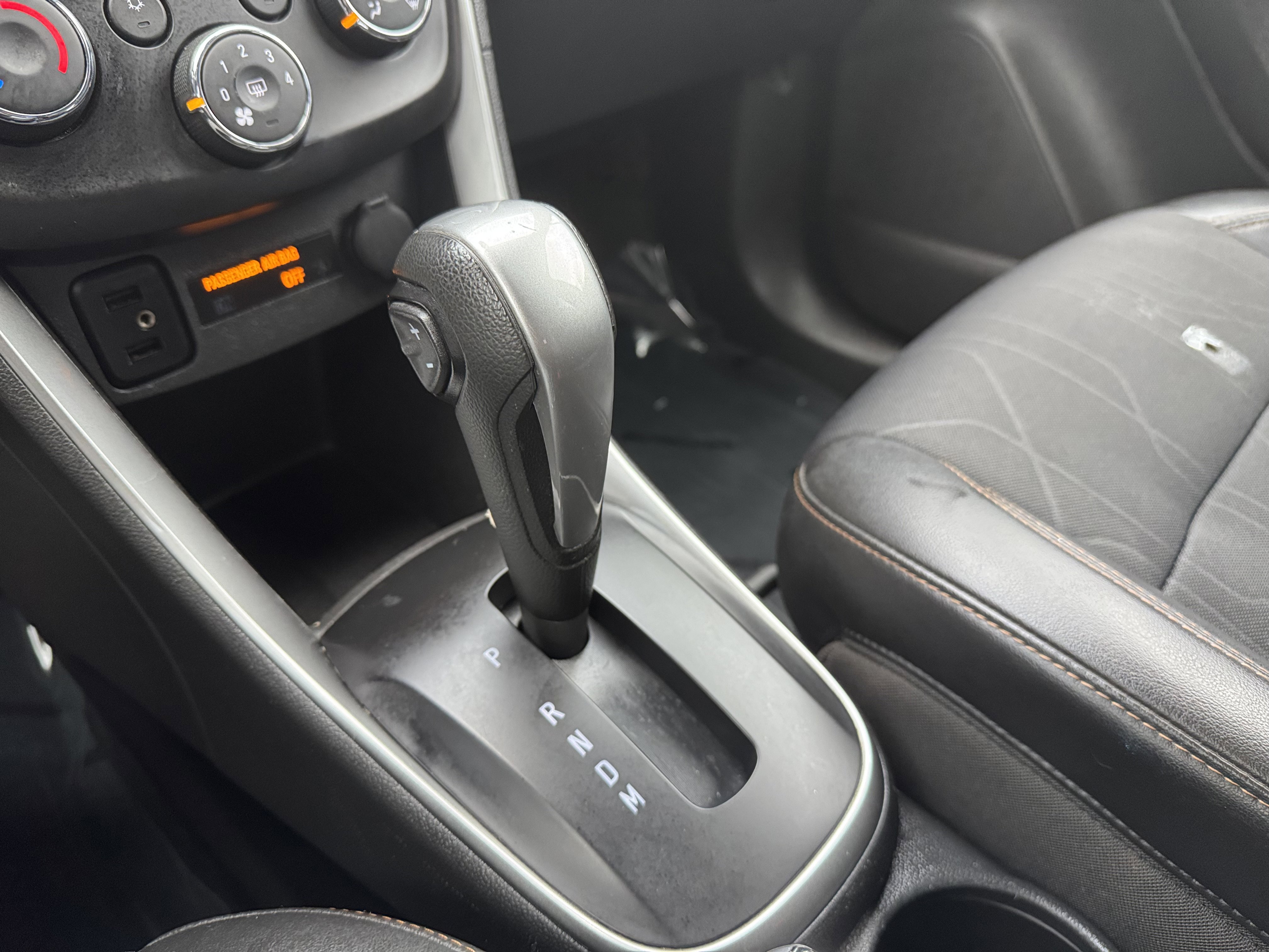 Used 2019 Chevrolet Trax LT w/ LT Convenience Package image 31