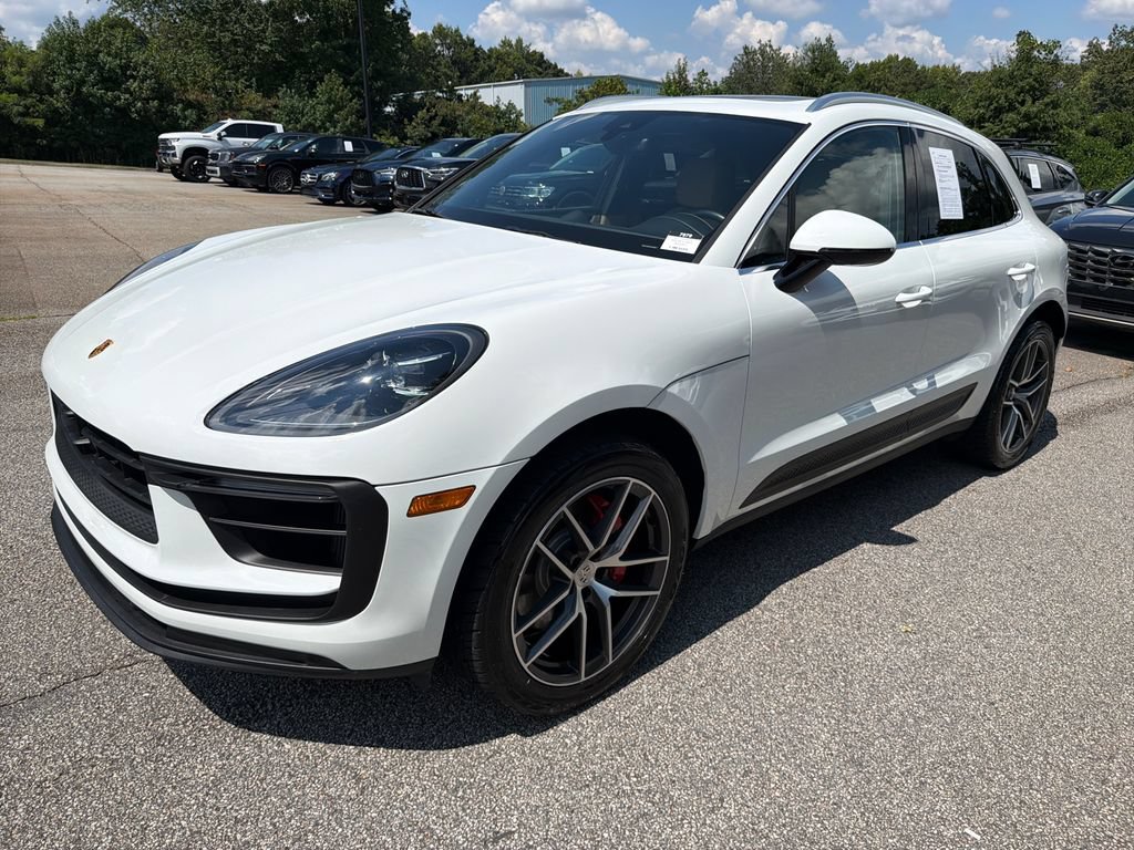Used 2022 Porsche Macan S AWD/4WD image 3