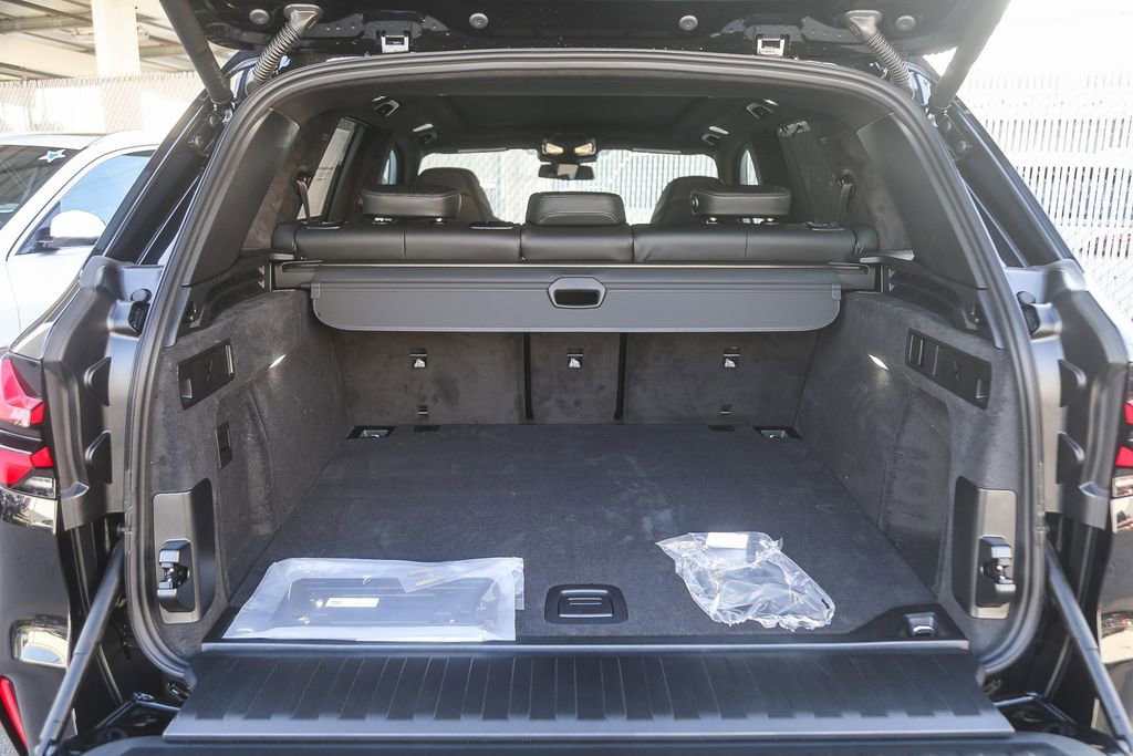 New 2026 BMW X5 M Competition w/ Executive Package AWD/4WD image 23