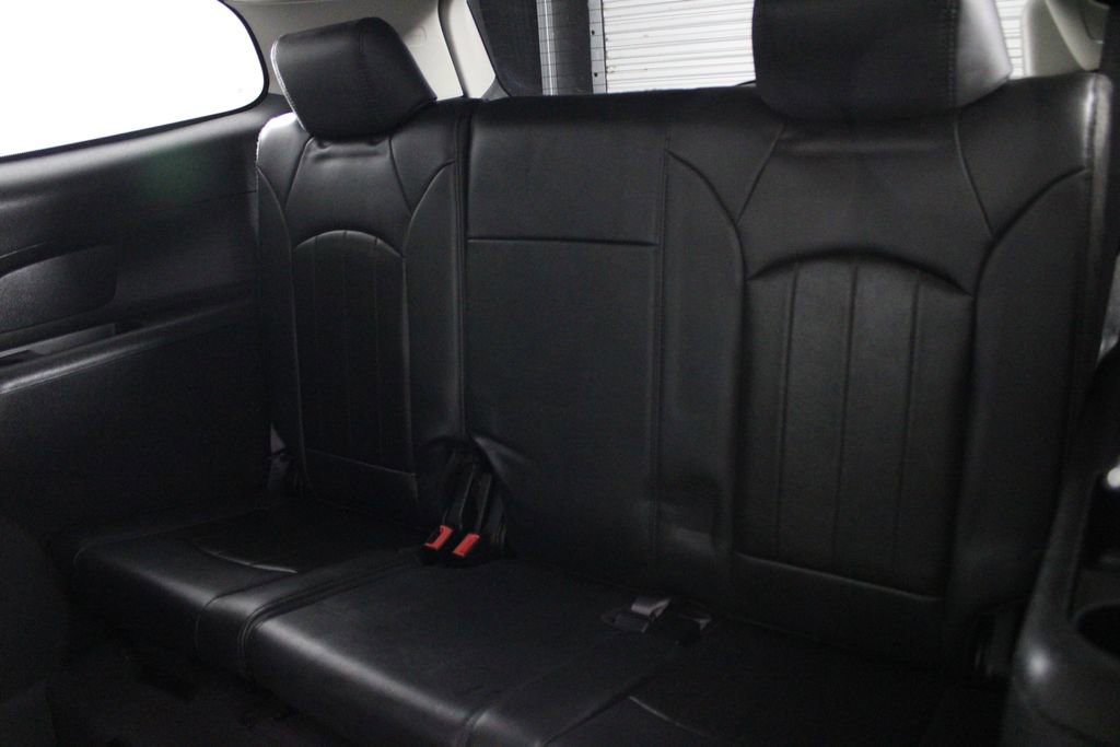 Used 2010 Buick Enclave CXL w/ Trailering Provision Package image 23