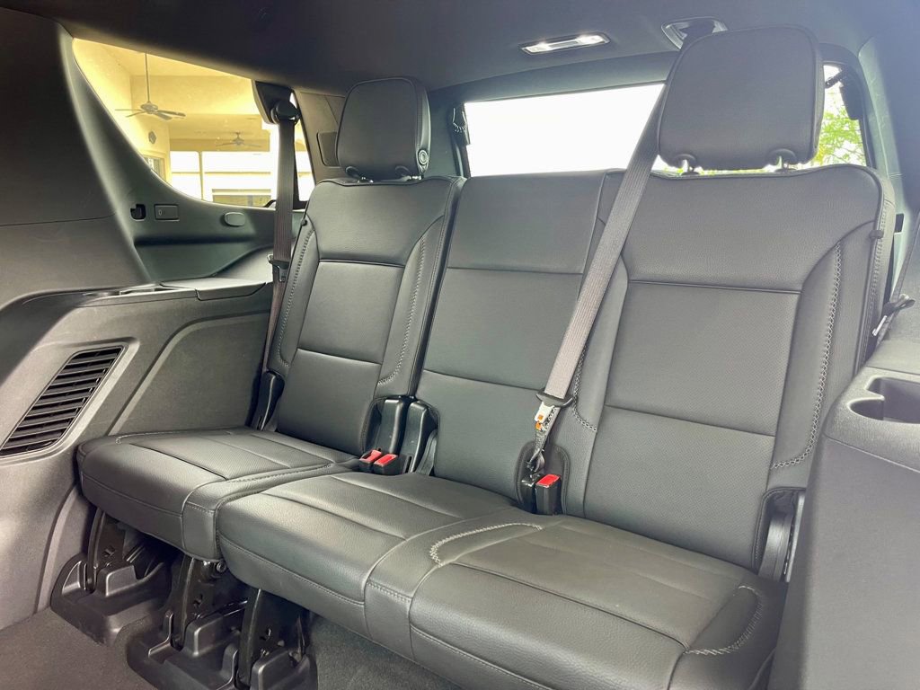 Used 2025 GMC Yukon Denali image 13