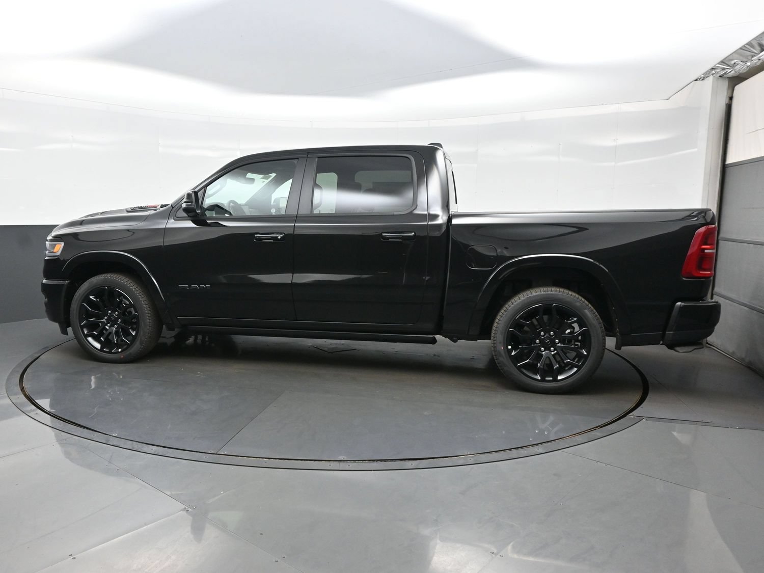 New 2026 RAM 1500 Limited w/ Night Edition AWD/4WD image 4