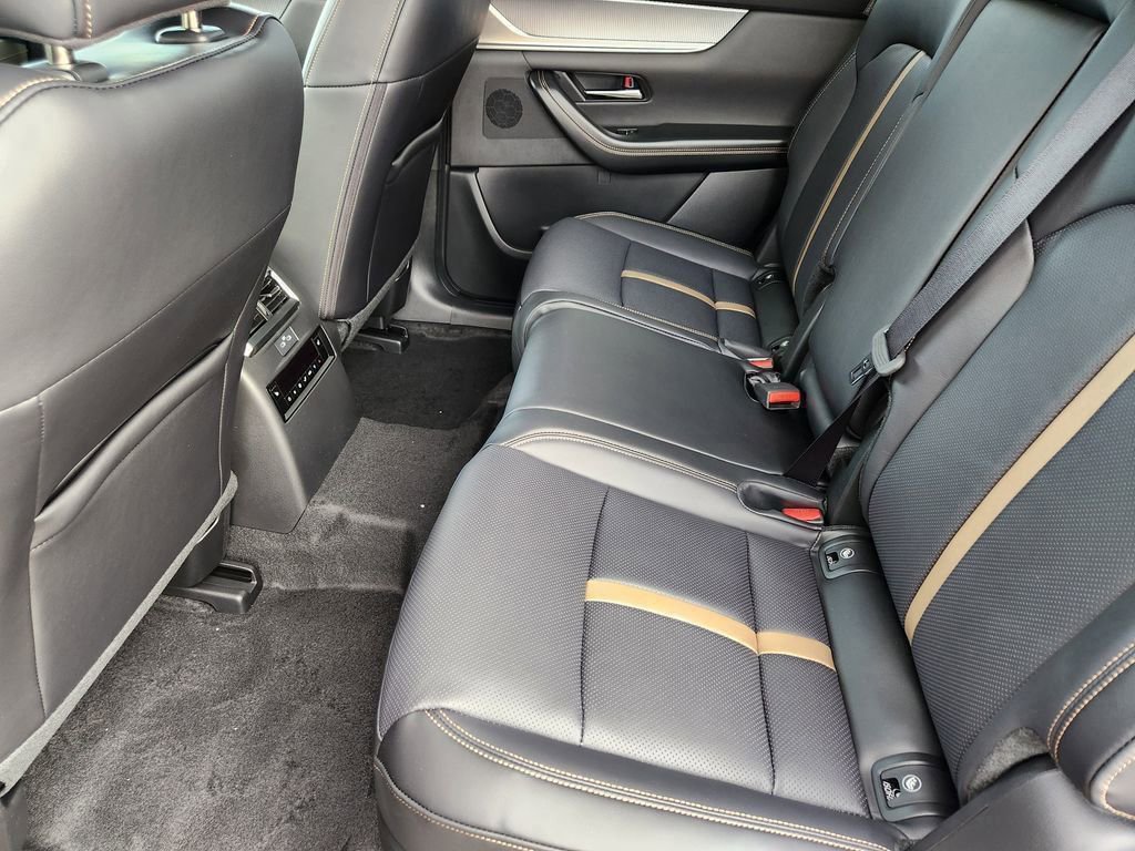 New 2026 MAZDA CX-70 3.3 Turbo w/ Premium Plus Pkg image 19