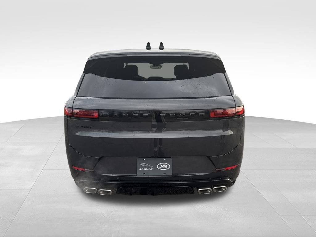 New 2026 Land Rover Range Rover Sport Dynamic SE image 8