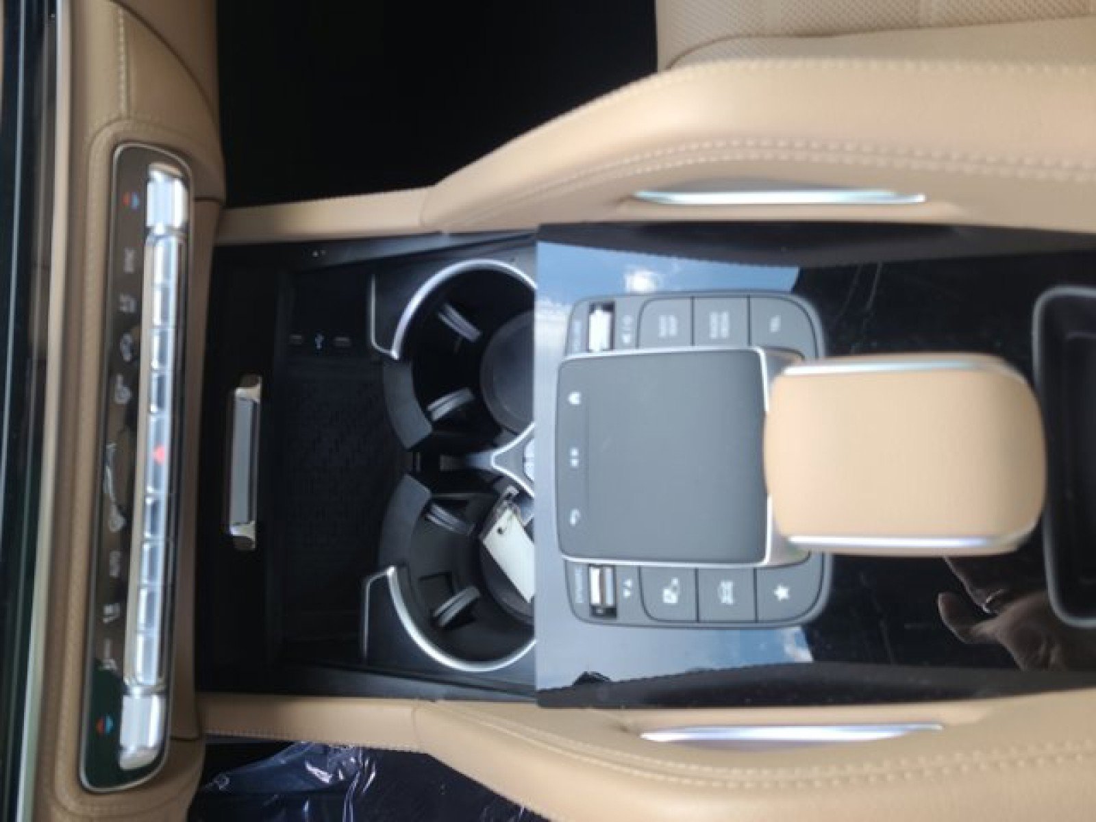 Used 2024 Mercedes-Benz GLE 350 4MATIC image 15