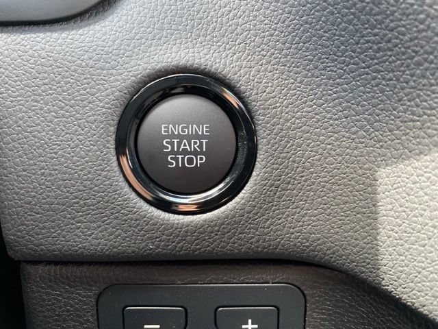 New 2026 Toyota Tundra Limited AWD/4WD image 9