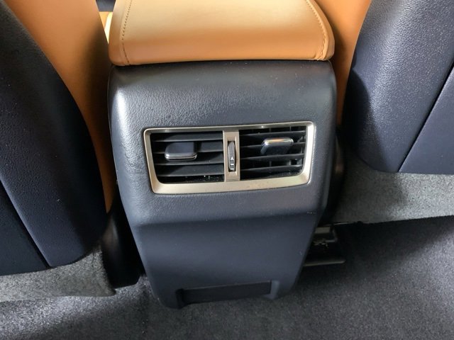 Used 2021 Lexus RX 350L Premium w/ Premium Package image 39