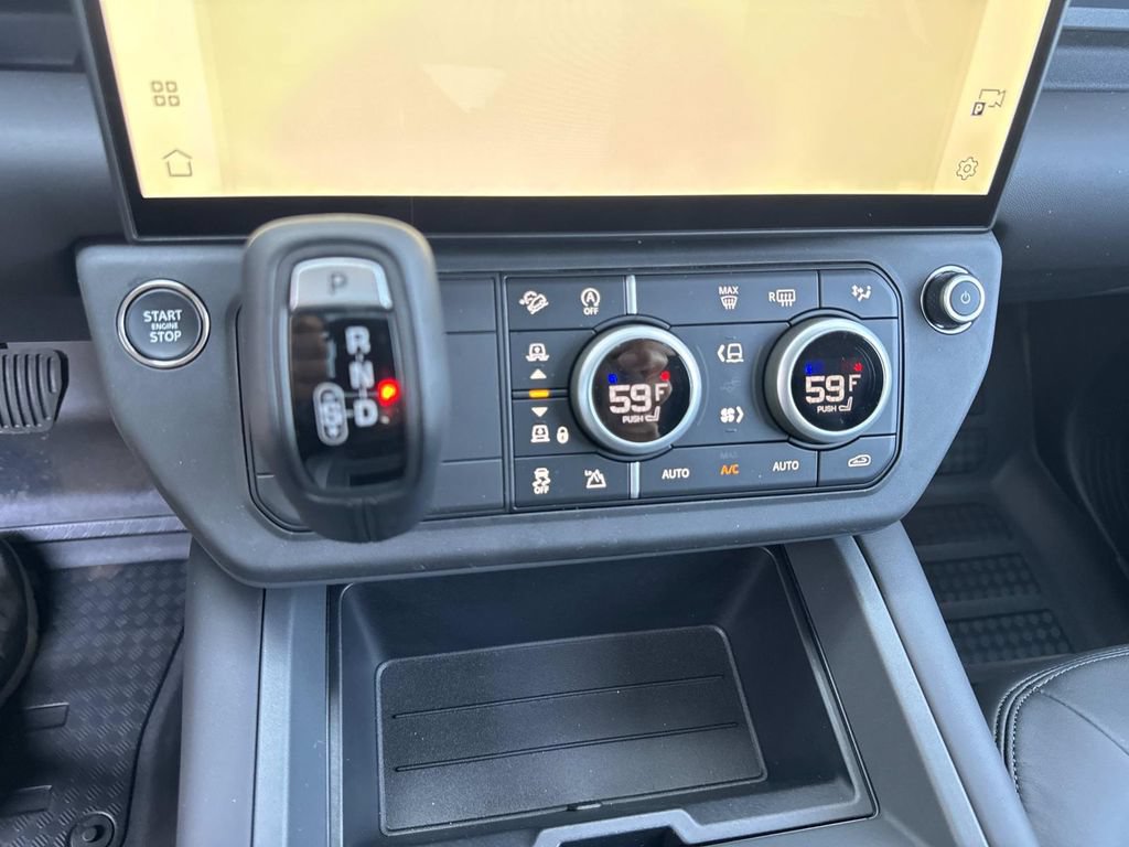New 2026 Land Rover Defender 130 S AWD/4WD image 24