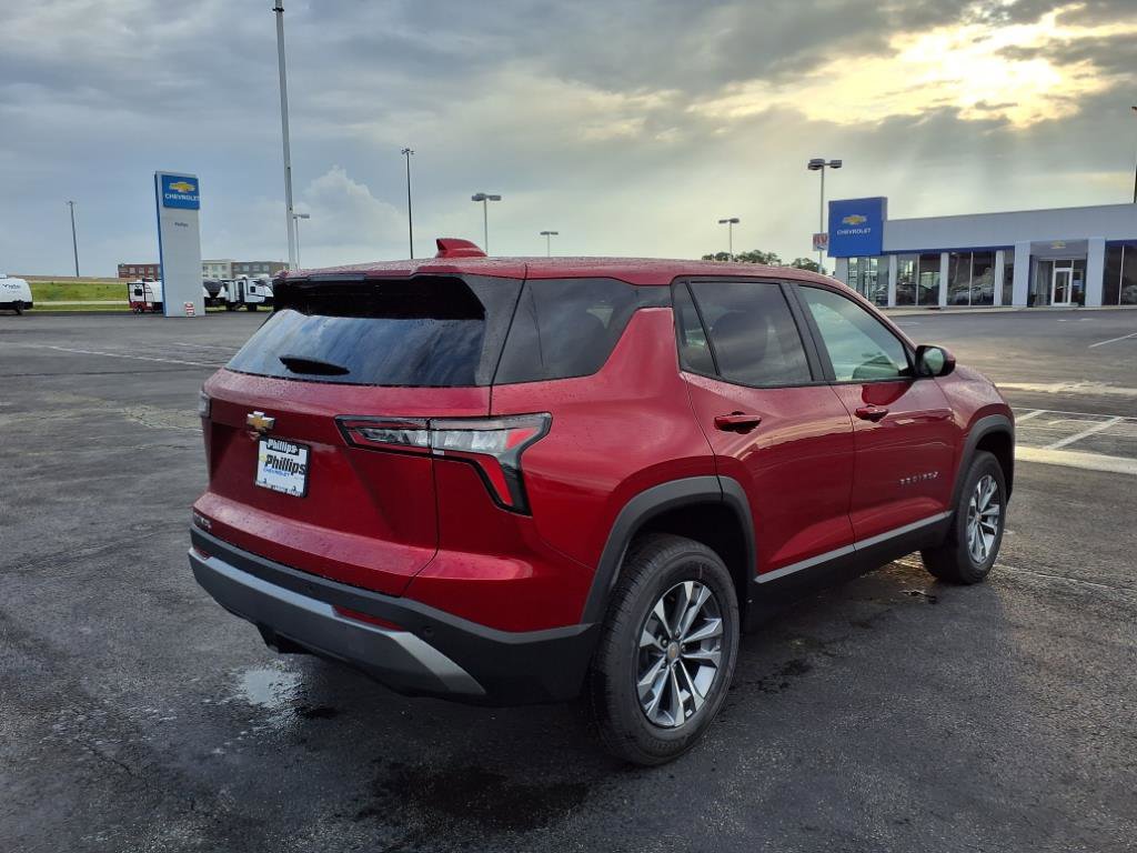 New 2026 Chevrolet Equinox LT w/ Convenience Package II image 3