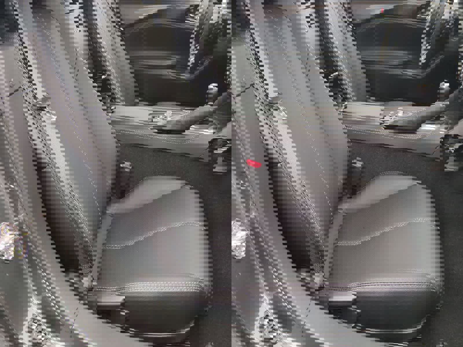 Used 2025 MAZDA MX-5 Miata Grand Touring image 18