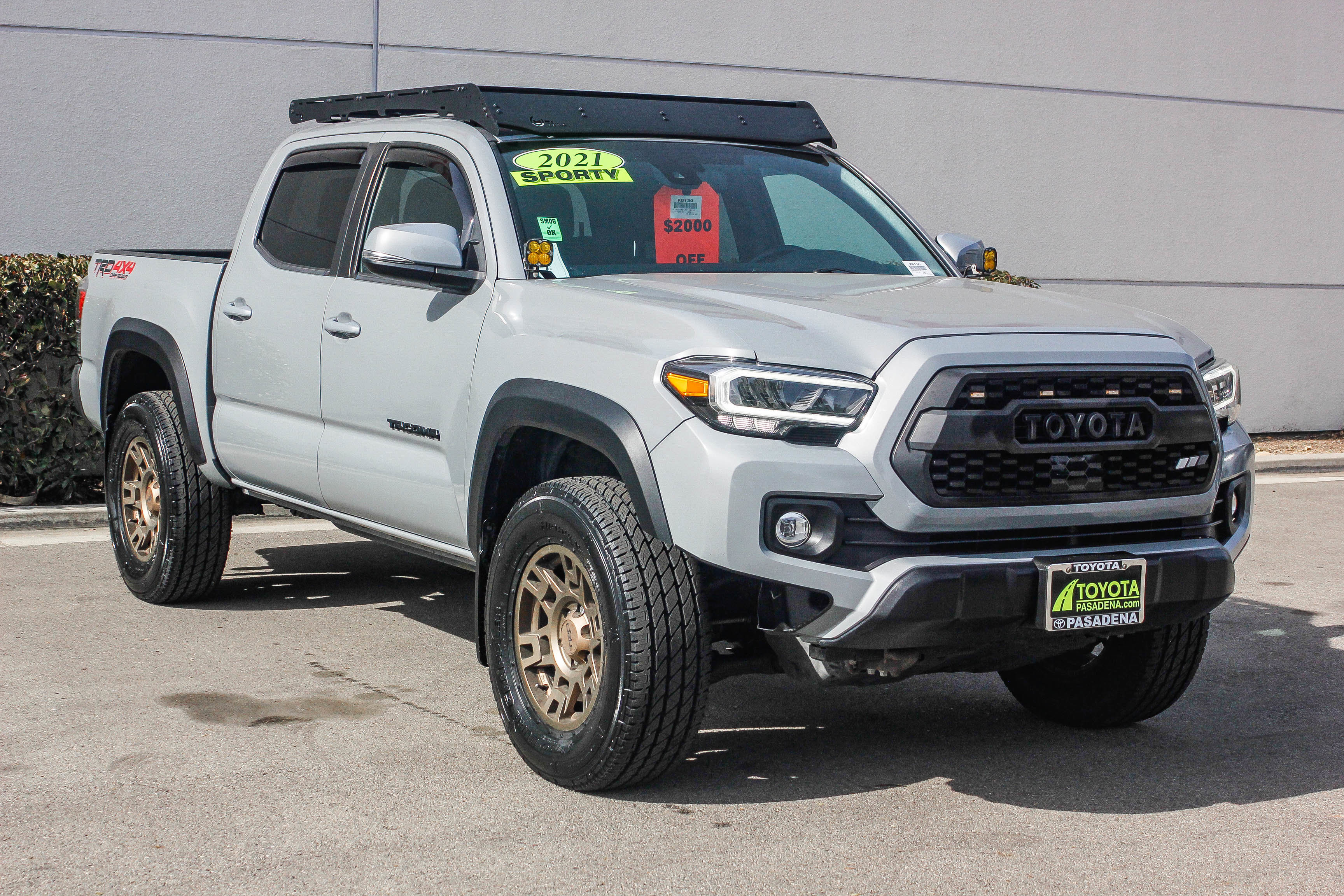 Used 2021 Toyota Tacoma TRD Off-Road w/ Technology Package image 3