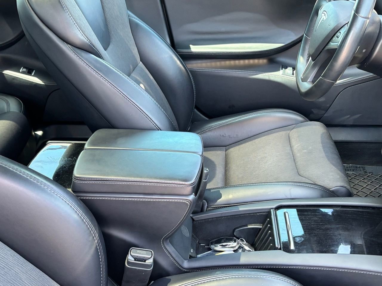 Used 2018 Tesla Model S 75D AWD/4WD image 10